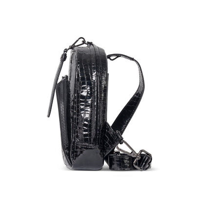 Black Dragonfruit Madeline Compact