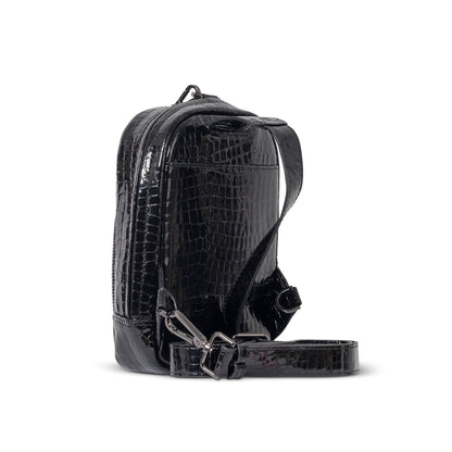 Black Dragonfruit Madeline Compact