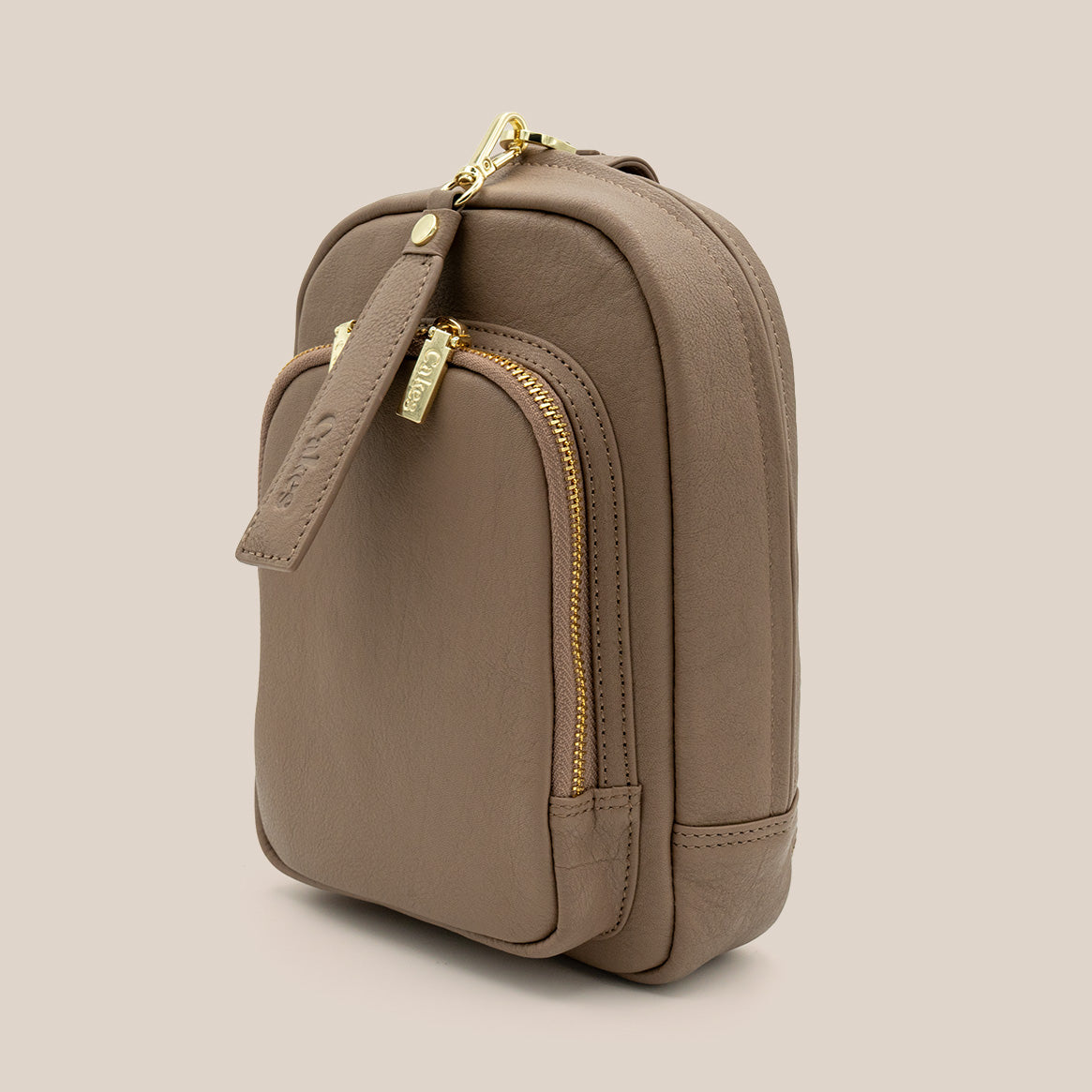 [Almond Gold Hardware] Side detail