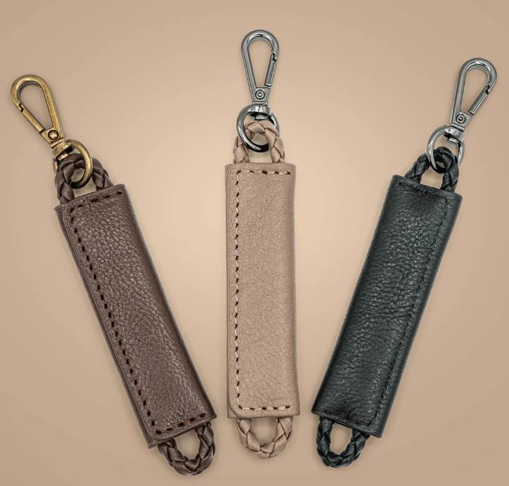 unbranded CCW bag pull tab